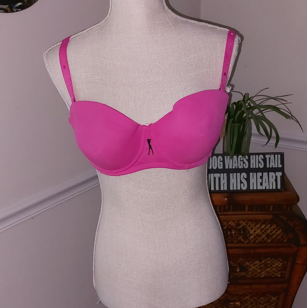"HUSTLER" Ladies push up bra